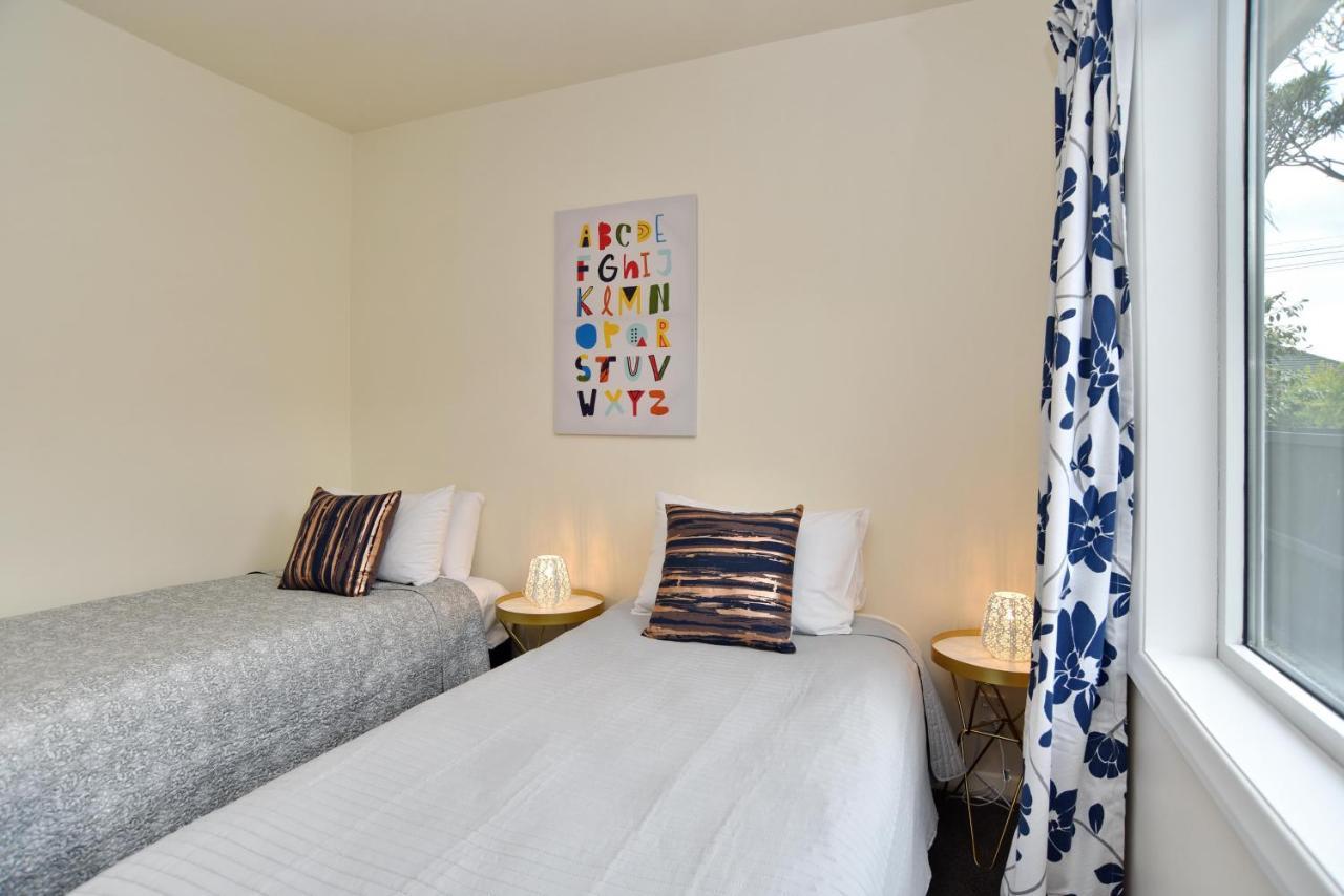 Weston Villa - Spacious & Family Friendly - Bookahome كريستتشيرش المظهر الخارجي الصورة