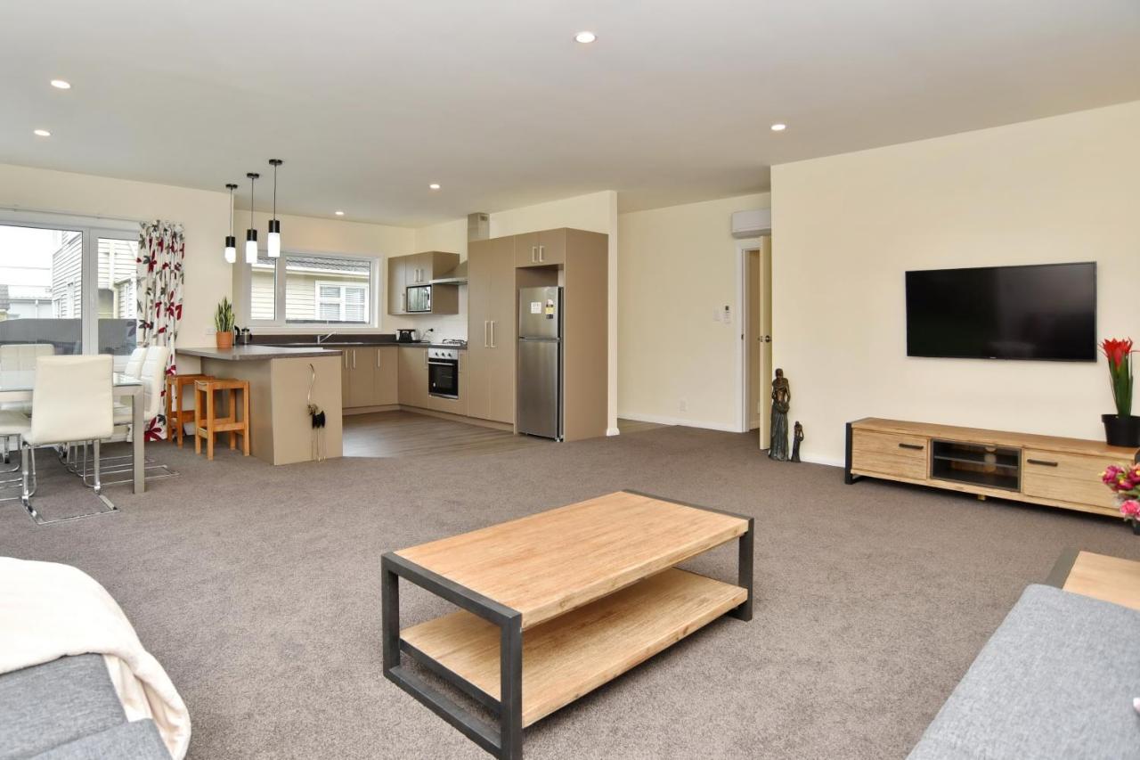 Weston Villa - Spacious & Family Friendly - Bookahome كريستتشيرش المظهر الخارجي الصورة