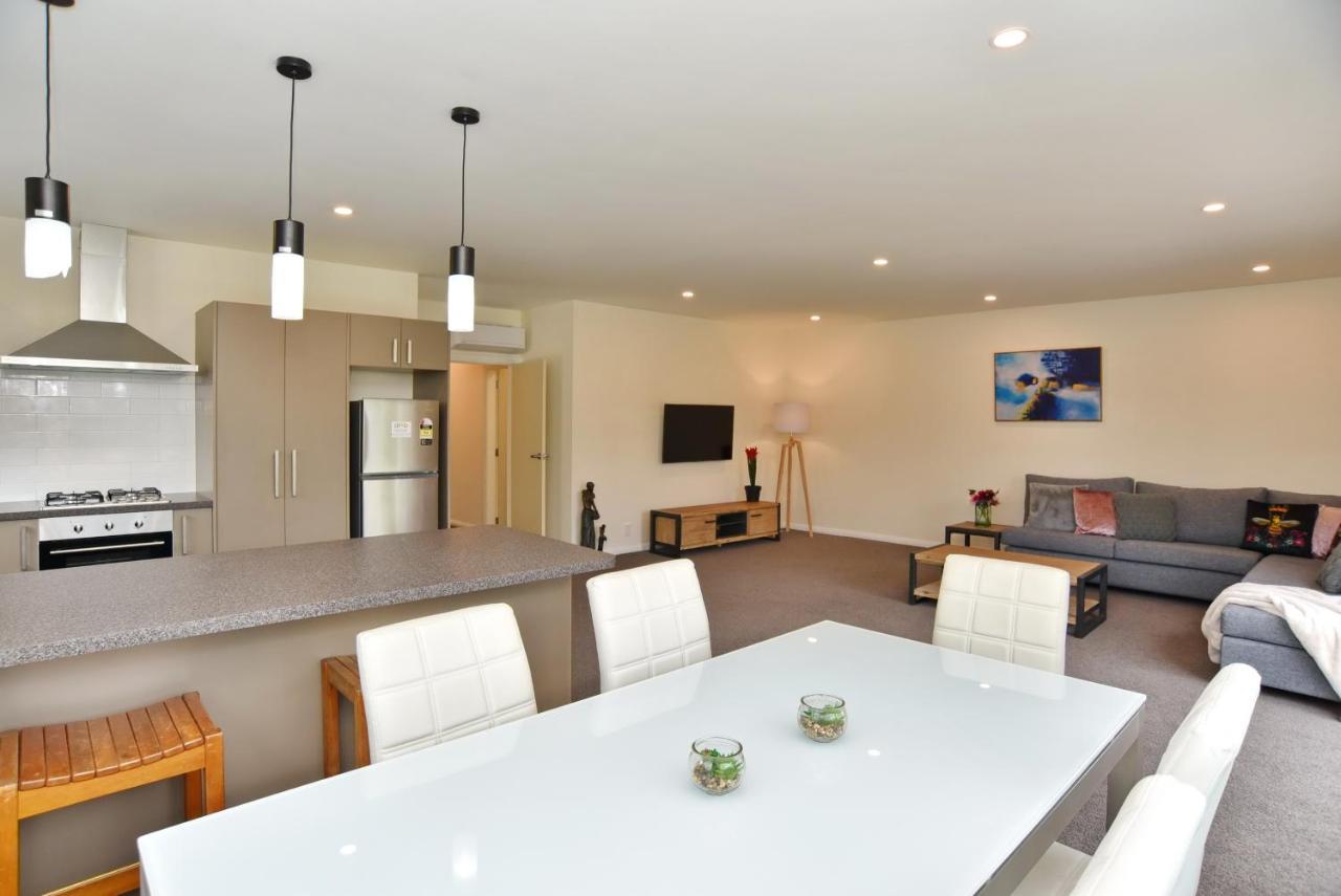 Weston Villa - Christchurch Holiday Homes المظهر الخارجي الصورة