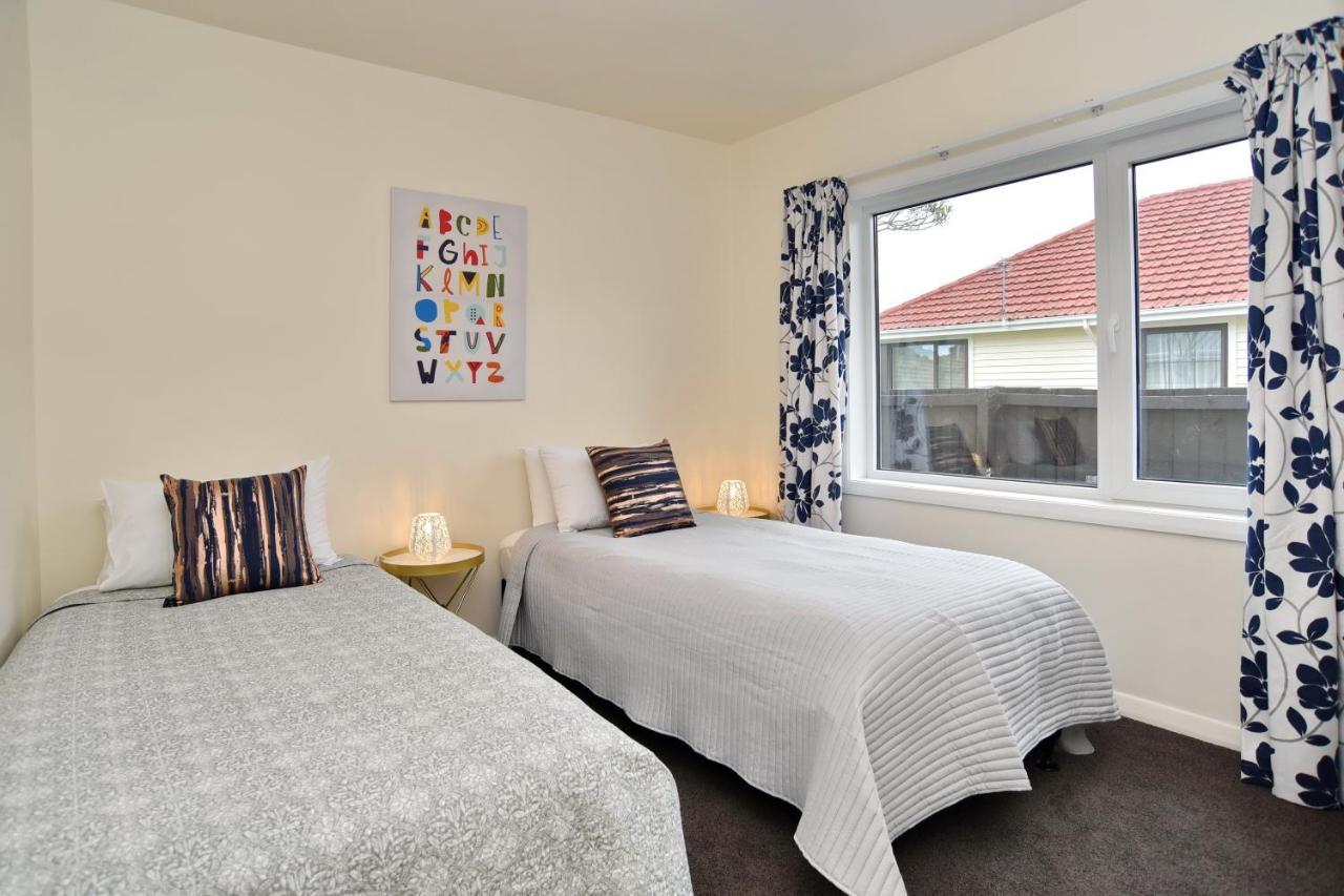 Weston Villa - Spacious & Family Friendly - Bookahome كريستتشيرش المظهر الخارجي الصورة